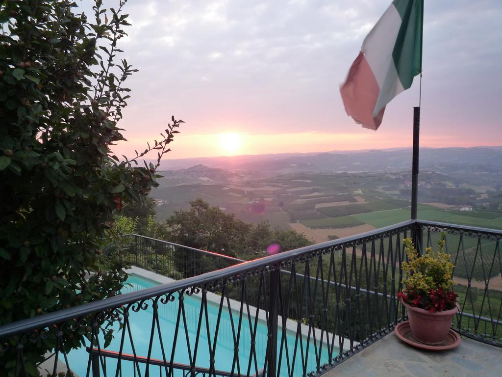 Ferienwohnung La Vigna Del Parroco Verduno Zimmer foto